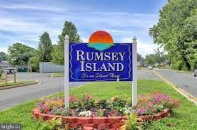 Rumsey Island, a whole other community in J-towne
