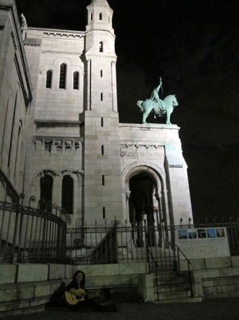 My first performance in Paris, France was in the shadow of Sacré Coeur de Montmartre. Thanks to the Polish musician who let me borrow his guitar.

