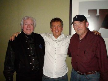 Hall Of Fame Writers my dear friend Jerry Foster and Jimmy Payne with me in the middle.
