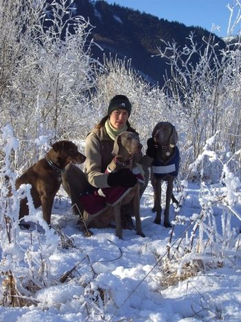 Clyde (center) with his family Owned by Suzanne Heinrich
