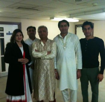With playback singer Alka Yagnik and other local musician friends
