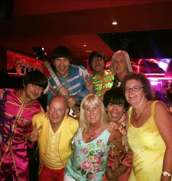 with Mr. Suits ( Phil ), Jackie, Anne Kelley and Julie,, great british friends from Benidorm ! x
