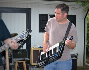 Kevin Hawk: Keys and guitar
