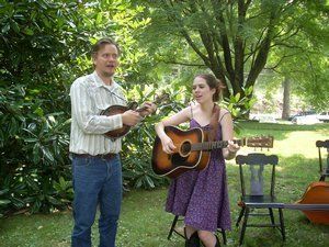 Playing wedding Kingsport, Tn. Photo by Wen-Tjen Lim.
