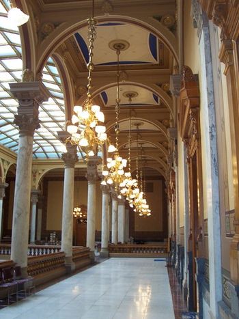 The hall of the Indiana State House.
