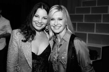 Fran Drescher & Olivia Newton-John
