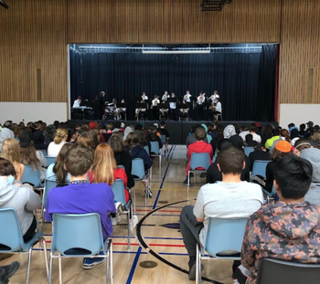 Jazz band performs at Stratford Intermediate School
