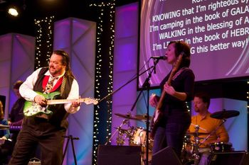 Blaine and Kids playing for Jesus!
