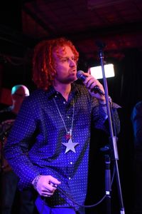 Picture Book The Simply Red Tribute Show 