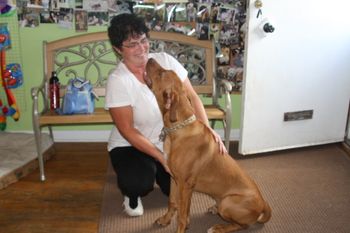 We went to visit Kaden and Toni this week and saw where he spends his work days at Toni's grooming shop!
