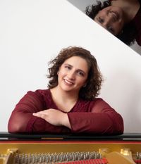 Kristin Sponcia, solo piano