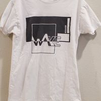Wake | T-Shirt Medium