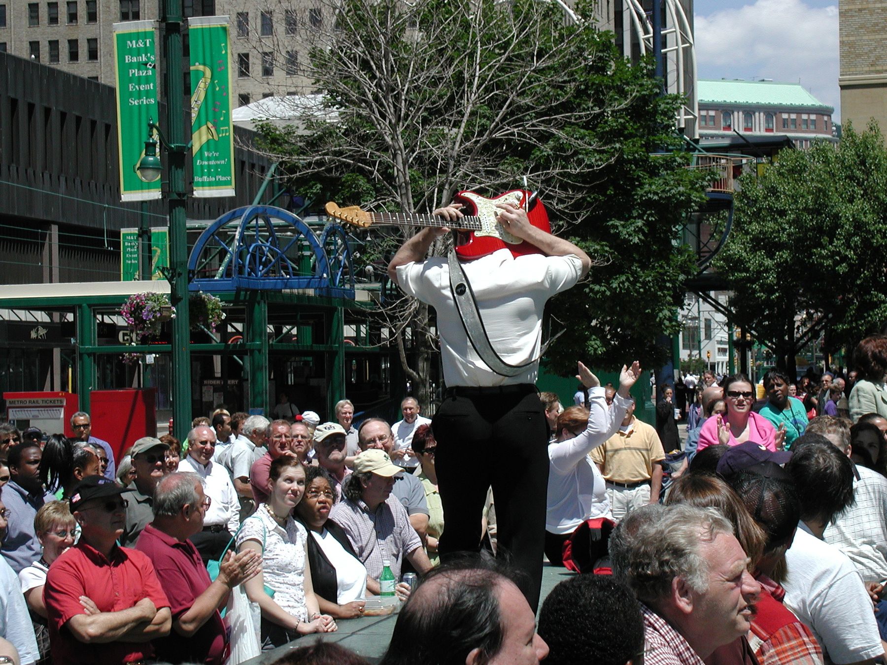 Home [www.tommyzband.com]