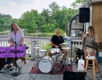 FINE AND MELLOW TRIO AT THE WOODEN MATCH