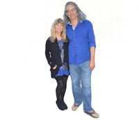 FINE AND MELLOW DUO AT SORRENTI WINERY