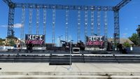HiFi Honey at JB Finns (hooters barge