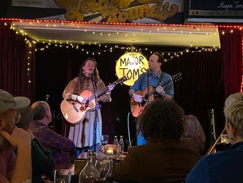 Single launch at Major Tom's, Kyneton
