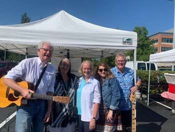 Oregon City Farmers Market
