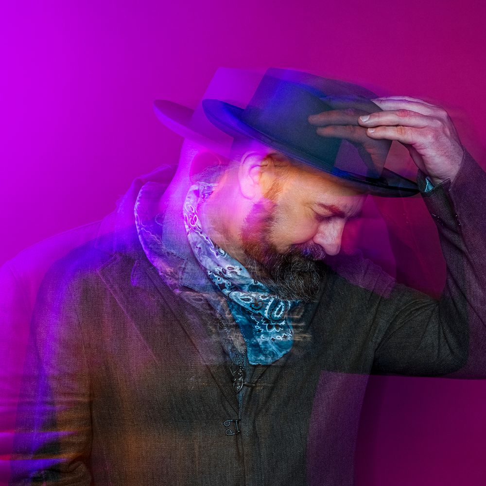 Kristian Bush Bio