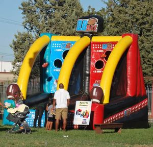 Quarterback Blitz Football