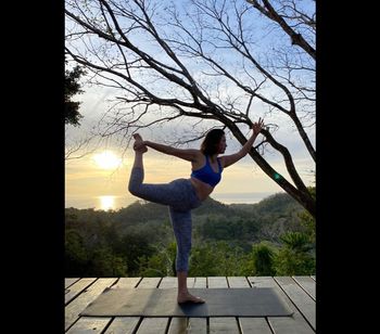 Evergreen completed her Yoga Teacher Training 200-hour in Costa Rica in 2022.
