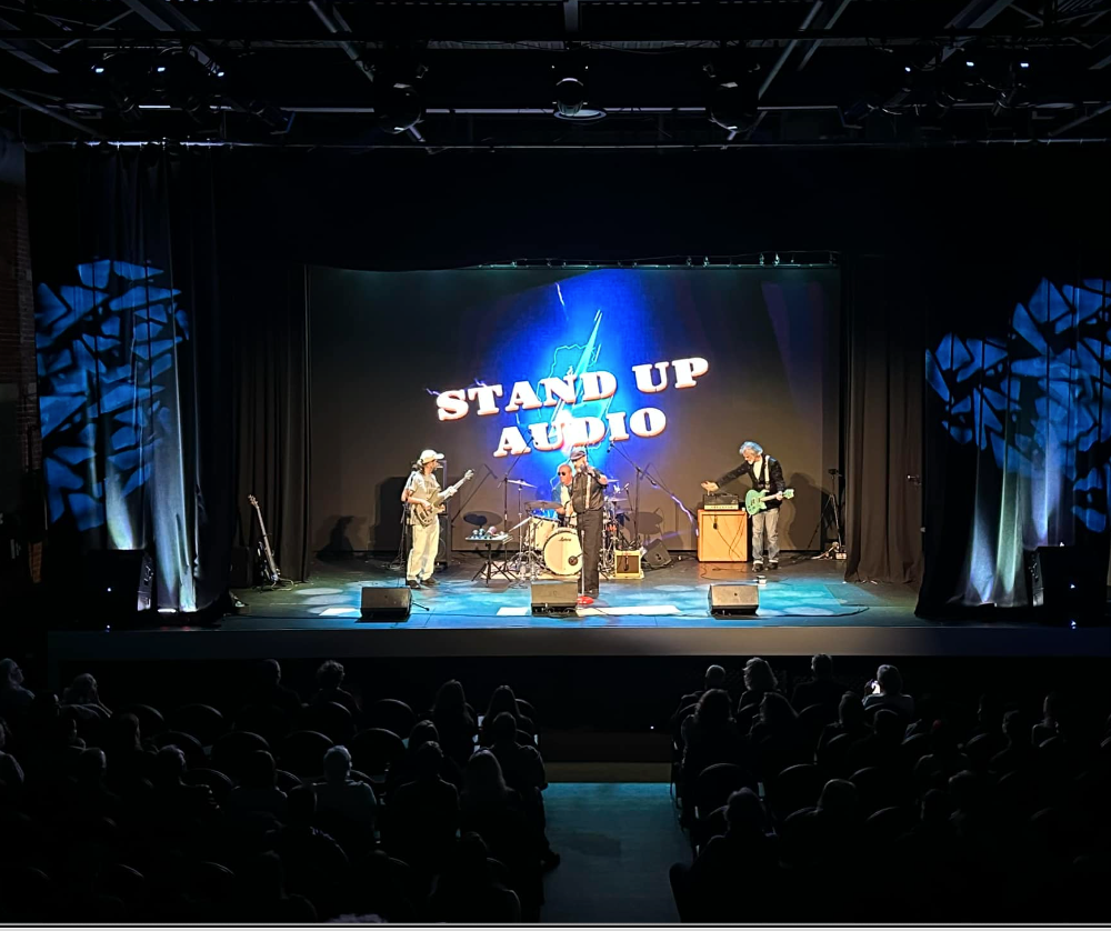 Stand Up Audio Photos