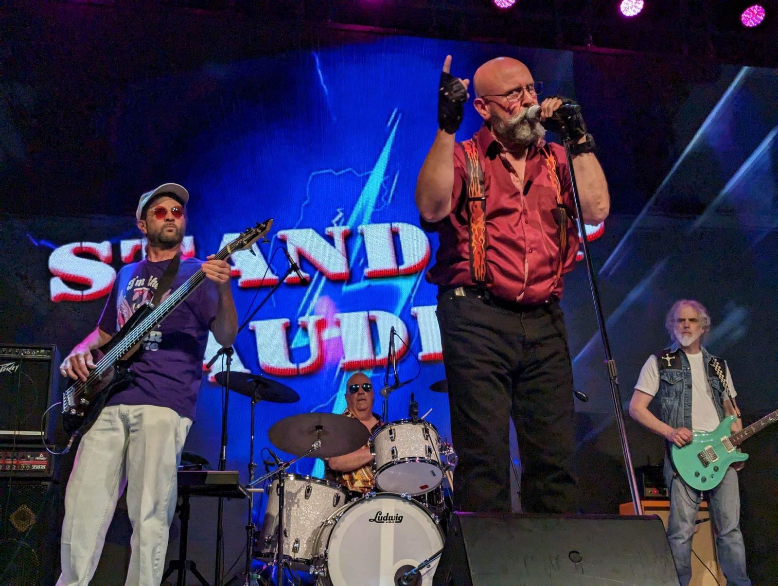 Stand Up Audio Photos