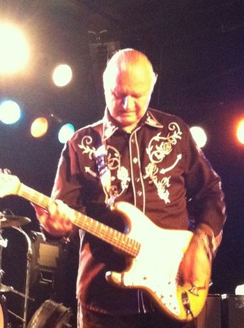 Dick Dale photo by Hastings 3000
