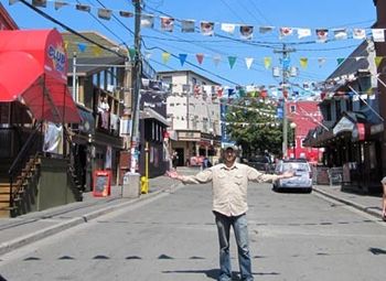 Just in time for the famous George Street Festival
