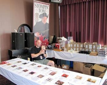 Mike Short (Nutsy) selling CD's and all the rest at the merch booth
