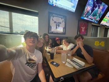 B Dubs Hangout
