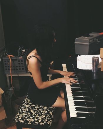 Zoey Tess Plays Piano at Horizon Music Studio in Connecticut
