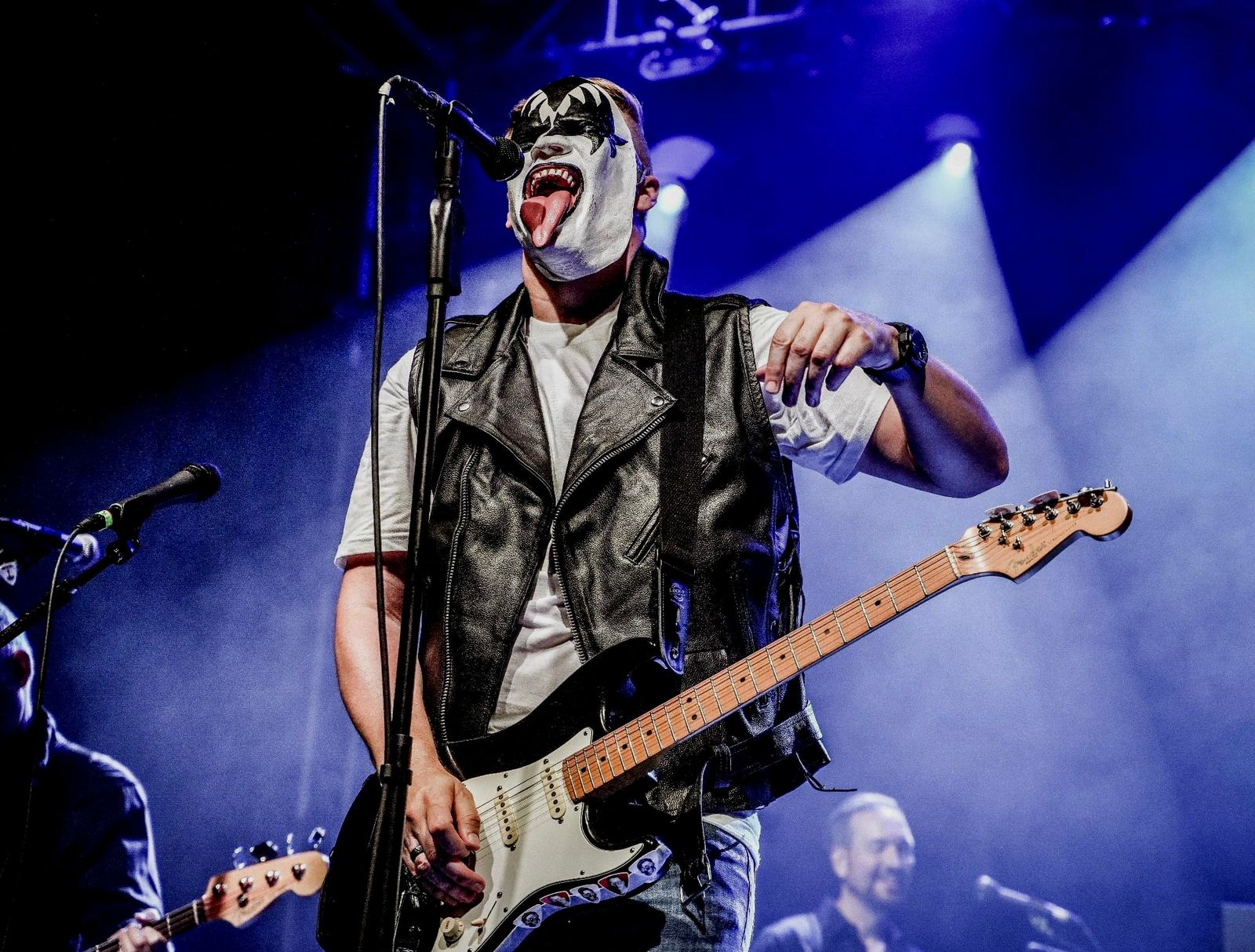 Meta Bryan Run to You - the Most Authentic Bryan Adams Tribute Band in the Nation ...