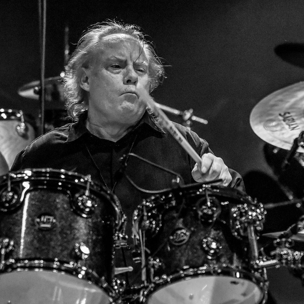 7D Media Michael Shrieve