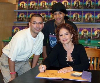 Rolando, Baby Jay & Gloria Estefan!
