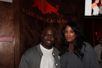 DJ Sylk & DJ Spinderella
