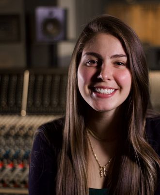 Téa Mottolese Recording Engineer 