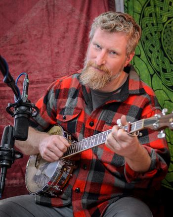 CD - Chris Coole on clawhammer banjo, Credit: Jason LaPrade
