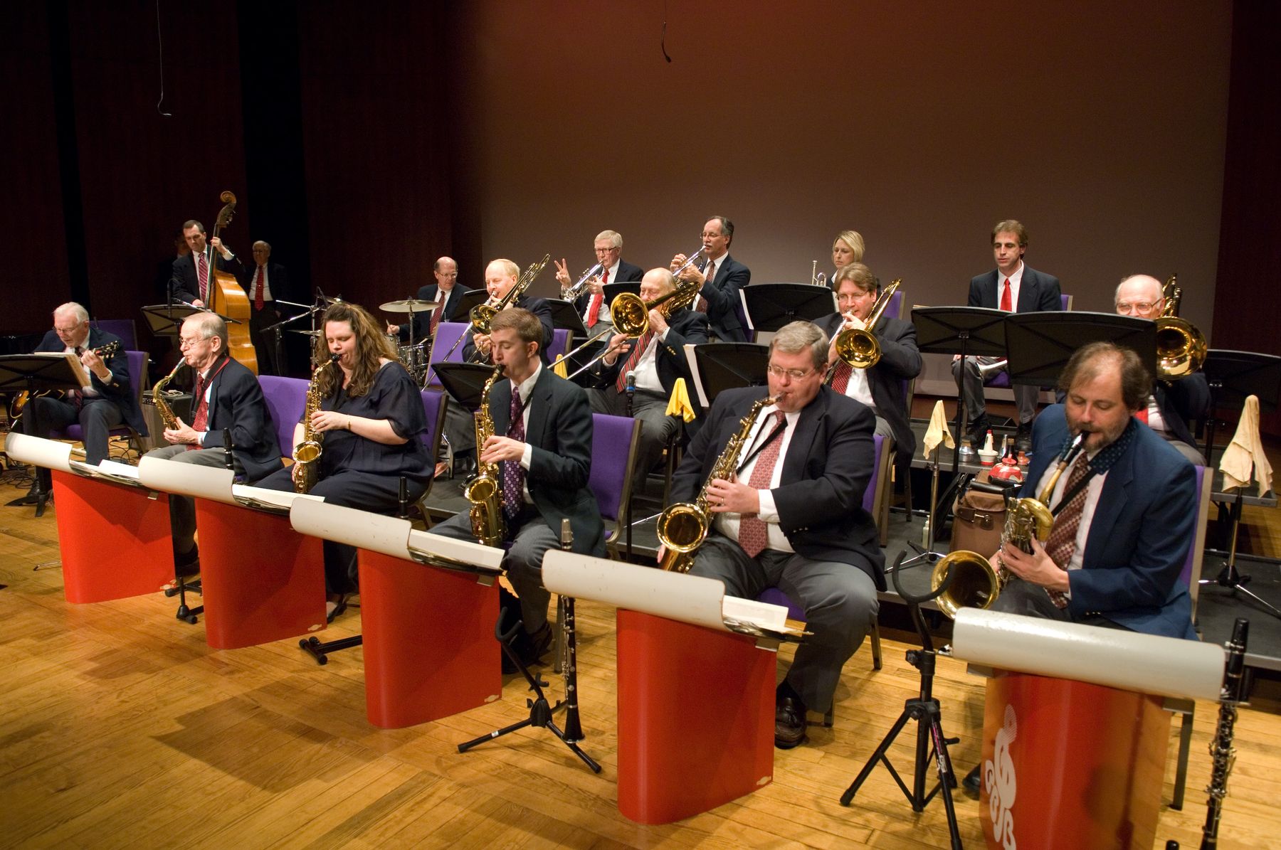 the-big-big-jazz-band-performances