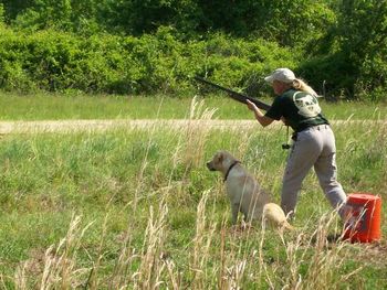 The Delta Waterfowl Mid Atlantic Retriever Championship was a huge challenge for Angie and Grace. Nevertheless, they overcame the odds of being the only lady competing and the youngest dog competing and took second place in the Hunter Division.

