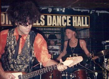 Dingwalls, UK, 1988 Mid-way through the set, a drenched Marc and Ned execute Ring of Fire. Photo by Steve Power
