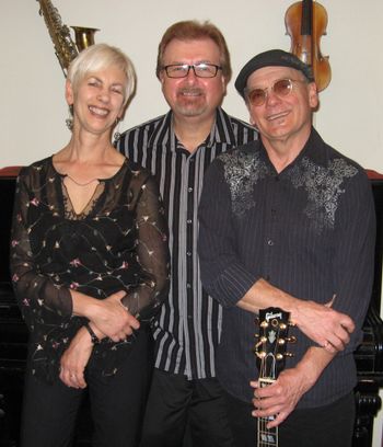 Trio with Roger Hoinacki
