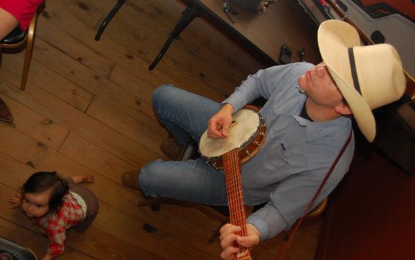 Lame Horse Instruments - handmade guitars and banjos from Mansfield, Texas. 