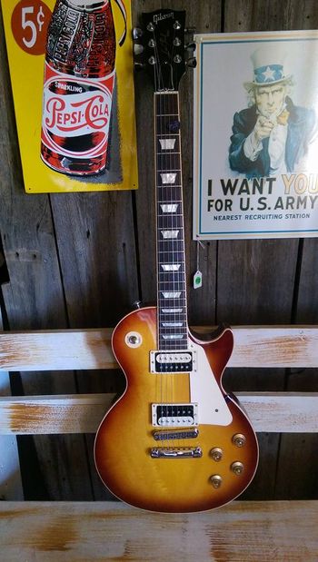 Gibson Les Paul Tradional IV
