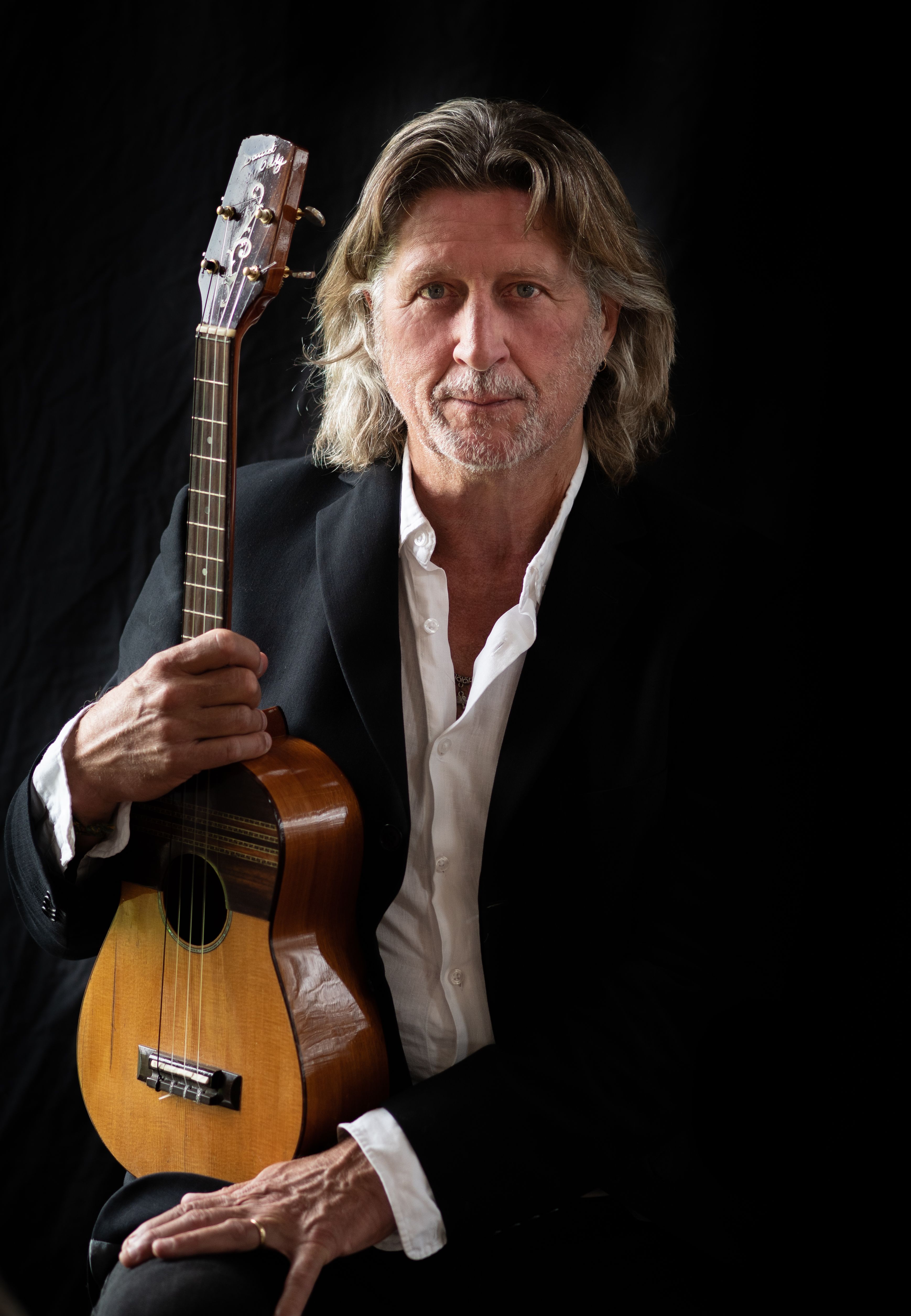 Steve knightley shows