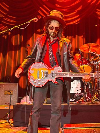 Mike Campbell (Dirty Knobs, Tom Petty)
