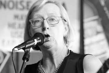 Christine Webb - Papa Juke
