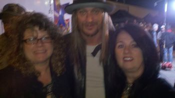 Wow, I met Kidrock and got a pic! (I love Nashville)
