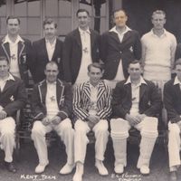 Cricket postcard-size photograph - Kent CCC 1949