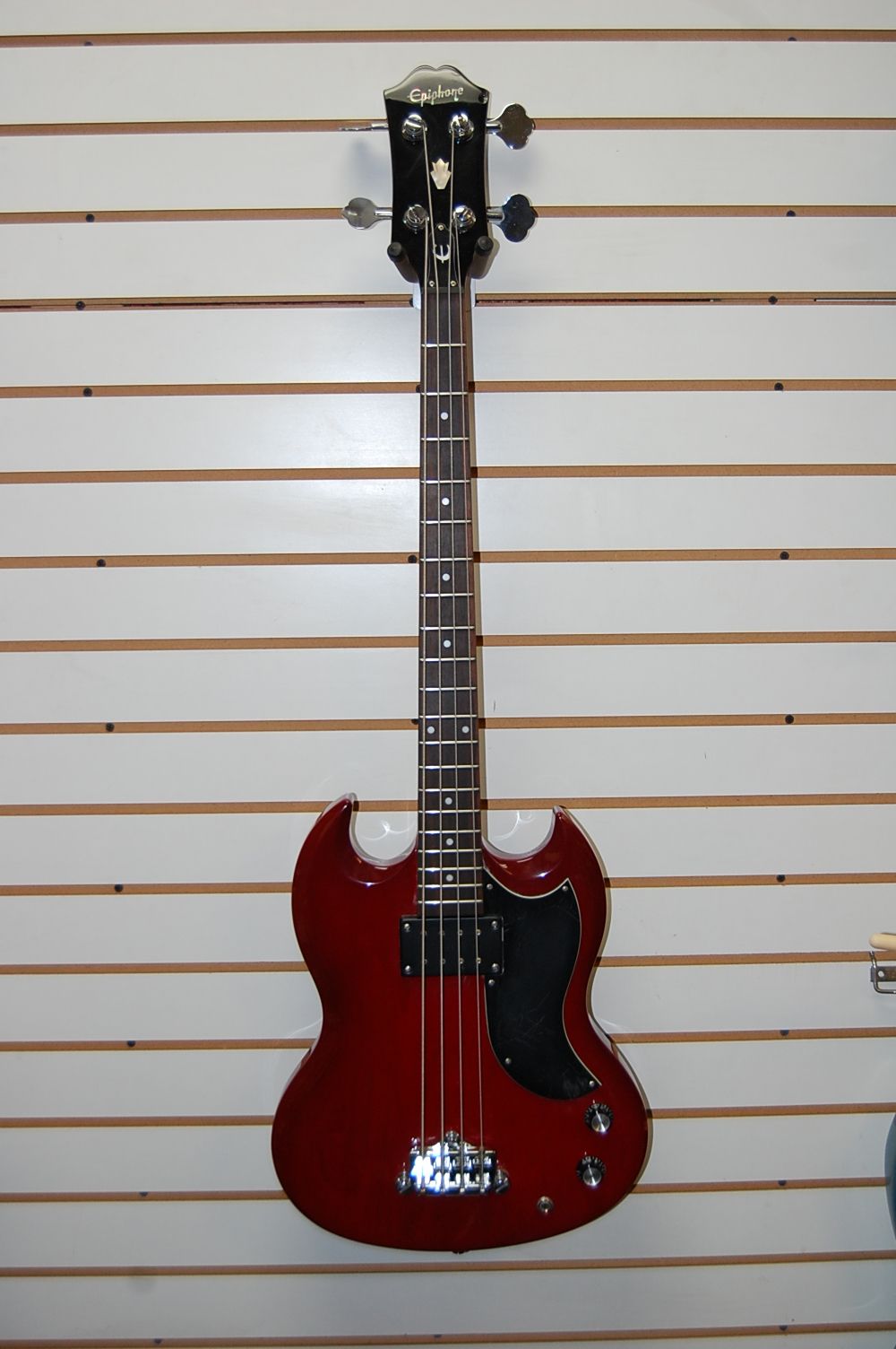 NJ Guitar and Bass Center - Short Scale Basses